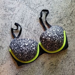 Victoria's Secret PINK Wear Everywhere Bra 32D